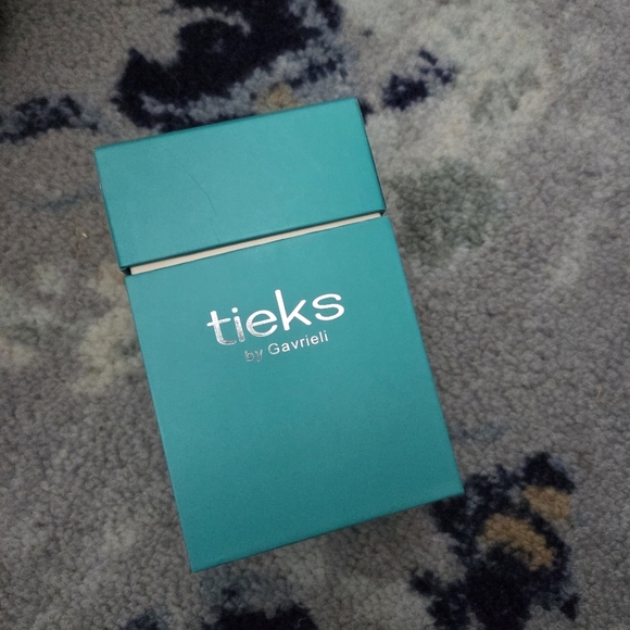 Tieks Sapphire Patent size 9 NWOT - Picture 2 of 7